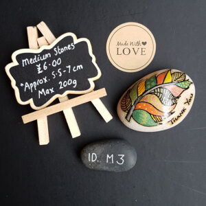 Hand painted stone gift_B_M3_Thank you leaf_Gifts