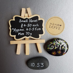 Hand painted stone gift_S_S3_tree of life_Gifts